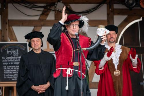 Oberbürgermeister Dr. Johannes Bruns begrüßte alle Gäste